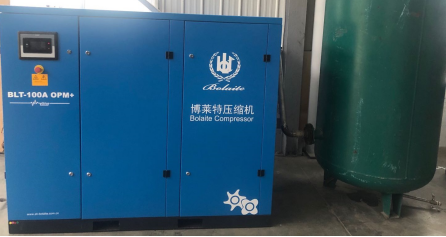 油冷永磁變頻空壓機(jī)安裝完成 油冷永磁變頻空壓機(jī)安裝完成