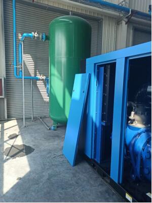 優耐特斯兩級壓縮空壓機 優耐特斯兩級壓縮空壓機